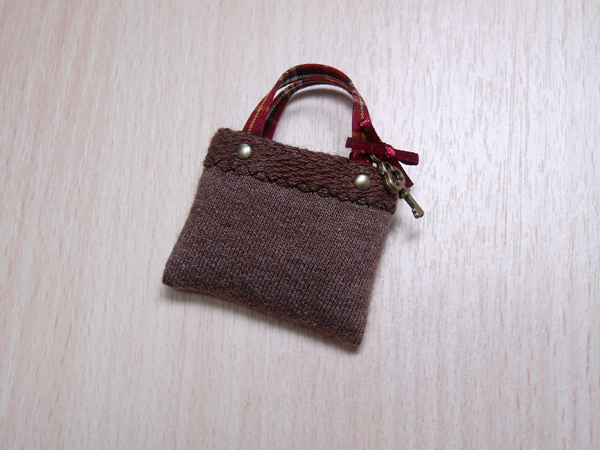 ニットのバッグ1